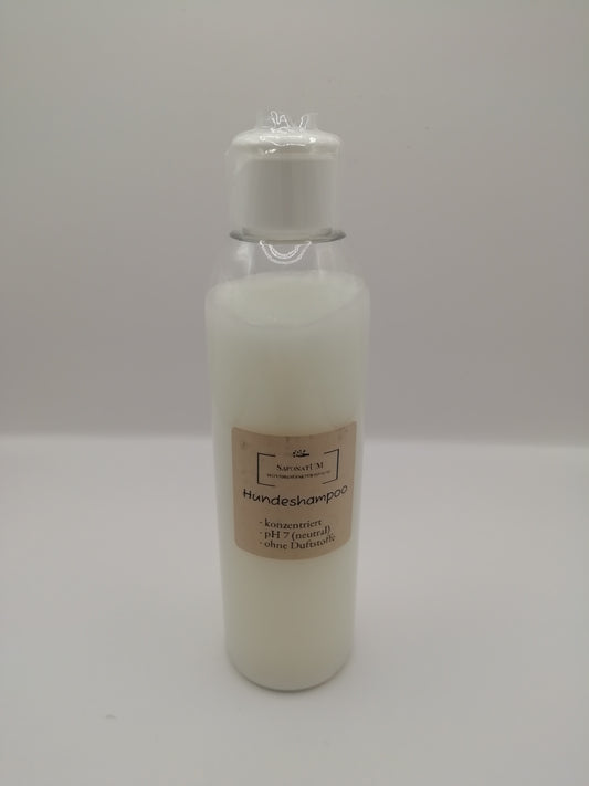 flüssiges Hundeshampoo